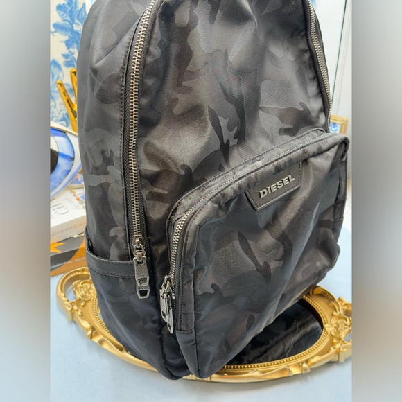 🆕 DIESEL 🧿 NWT Black Camo Nylon Backpack - Unisex - Picture 4 of 15